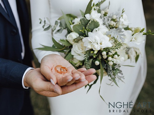 Trên đường đời dài rộng, bạn nhất định sẽ gặp hai loại người.