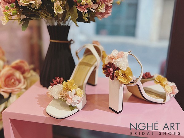 Lời chúc Tết từ Nghé Art Bridal Shoes - thương hiệu giày cưới Việt Nam