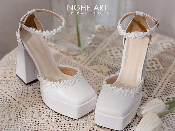 Giày cô dâu Mary Jane - Sự Kết Hợp Hoàn Hảo Giữa Thời Trang Cưới Và Nghệ Thuật