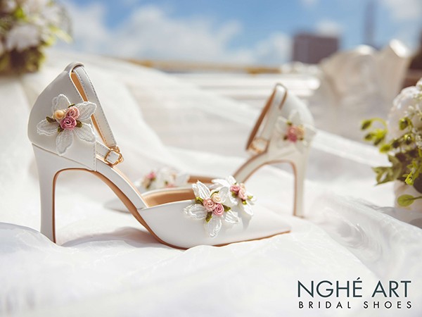Bộ sưu tập Giày Cưới Tết 2024 từ Nghé Art Bridal Shoes
