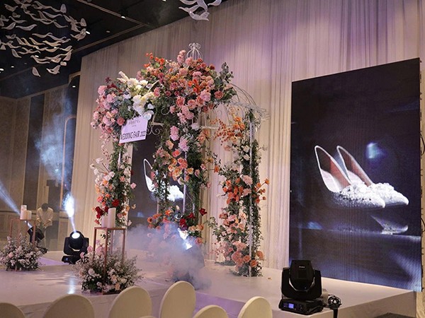 Nghé Art Khai Mở Cảm Hứng Tại Triển Lãm Cưới De L'Amour Sofitel