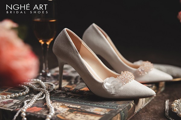 Giày cưới Nghé Art cao gót kết pha lê 339NHU10p - Trắng - 10 phân