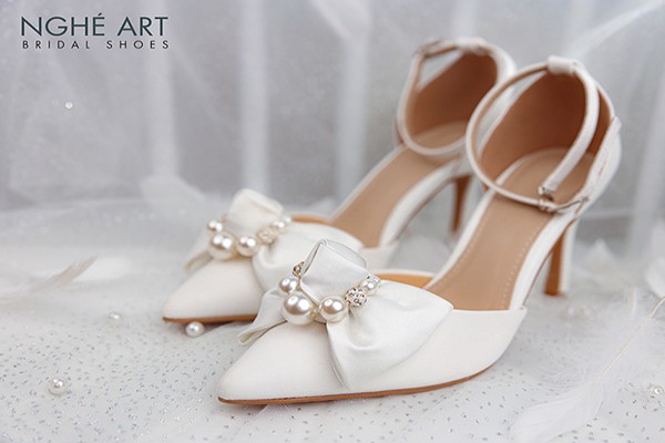 Giày cưới Nghé Art cao gót nơ 483-340T - Trắng - 9 phân